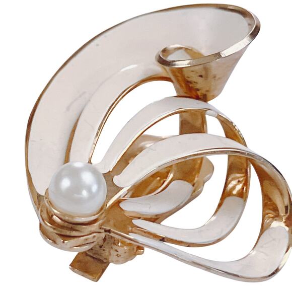 VTG 1980s Clip On Earrings Gold Tone White Enamel Pearl Retro Revival Sculptural - Picture 3 of 14